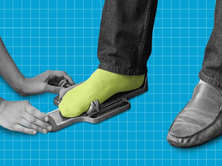 Flat feet: Symptoms, exercises, diagnosis, and treatment