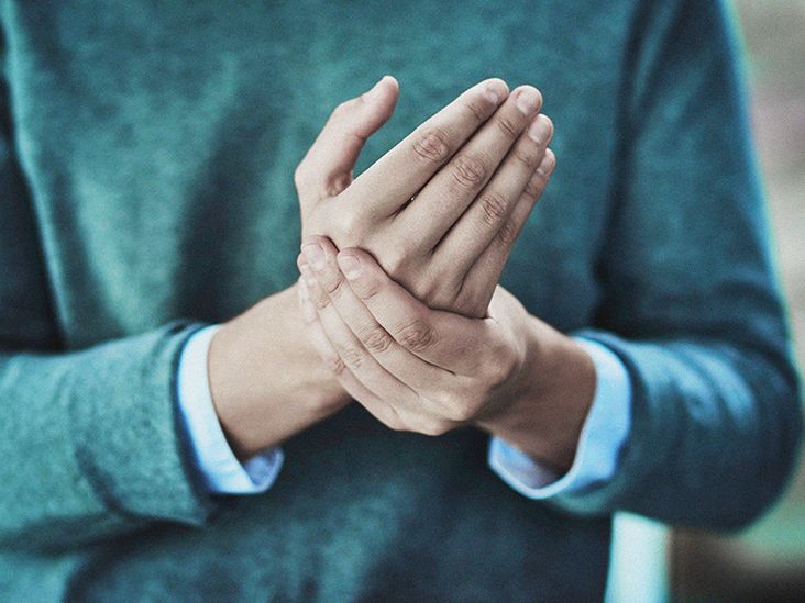 Pain in knuckles Causes and treatment options