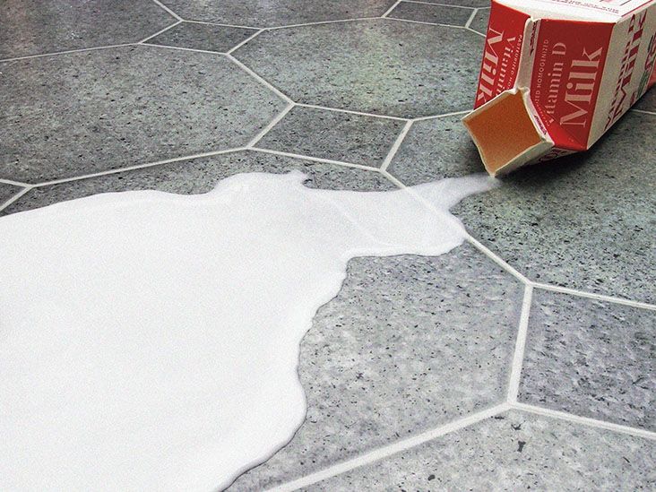 Sugar in milk Sources, amounts, and how to avoid it