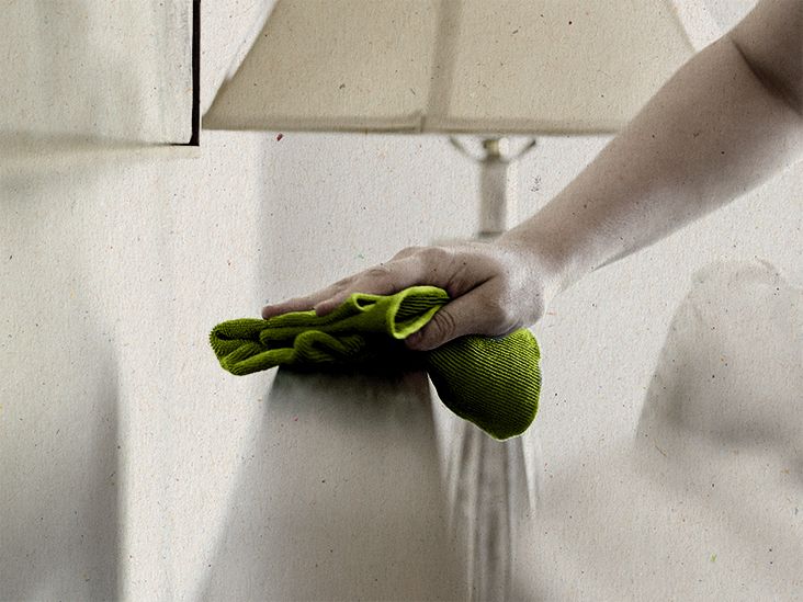 Do dust mites cause eczema?