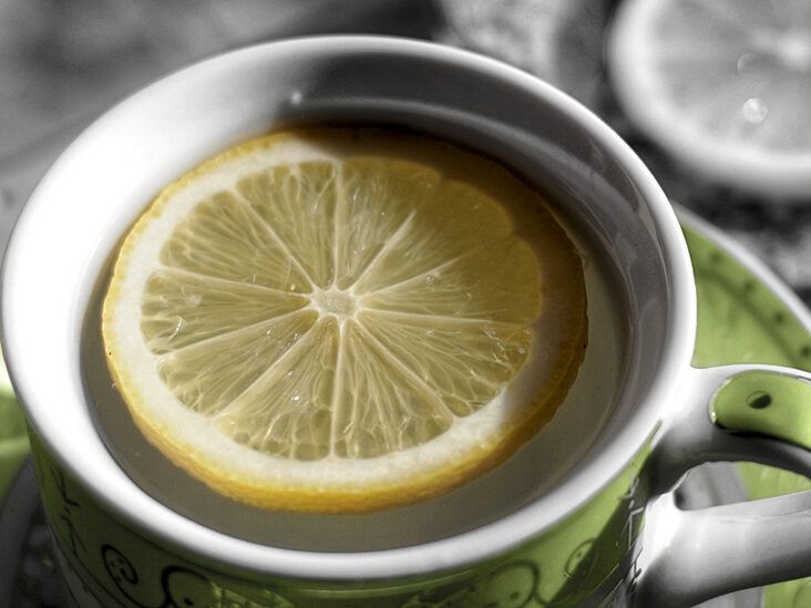 Benefits of Lemon Water: What's True and What's Hype?