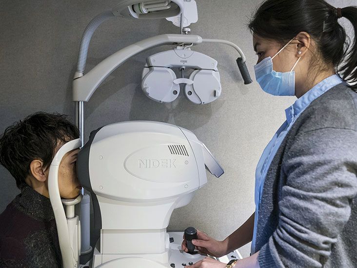What to know about OCT (optical coherence tomography) for macular degeneration