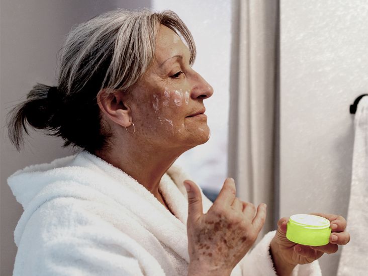 Adenosine powder for skin
