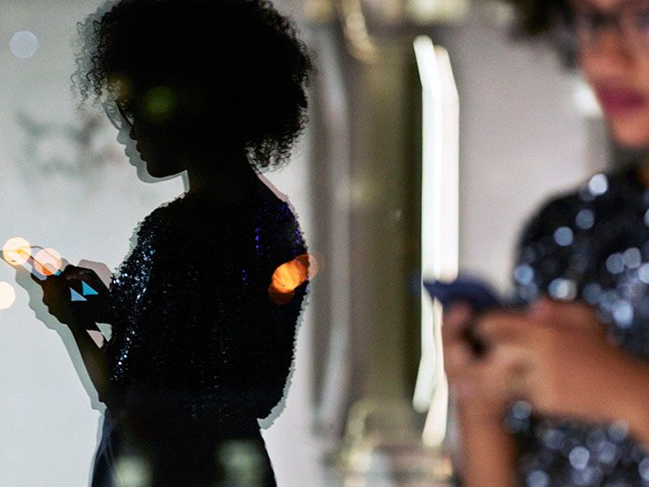 Comparing macular degeneration vs. cataracts