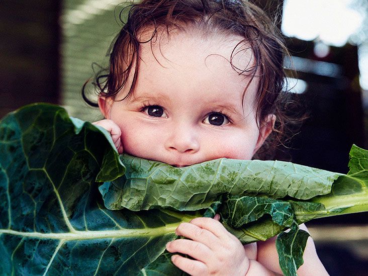 Green poop in kids: Causes in babies, toddlers, and children