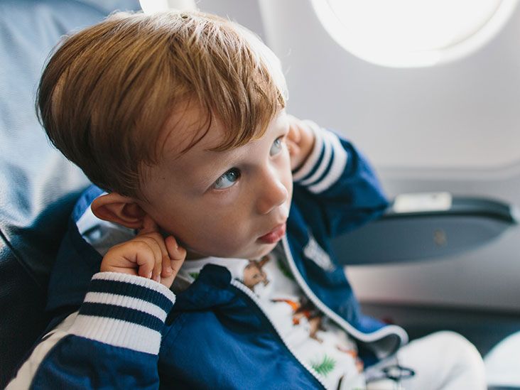 Ear pain during flight How to avoid, treat, and more
