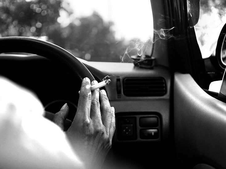 smoking cigarettes makes me feel sick Understanding the Risks of Smoking and Asthma: A Comprehensive Guide