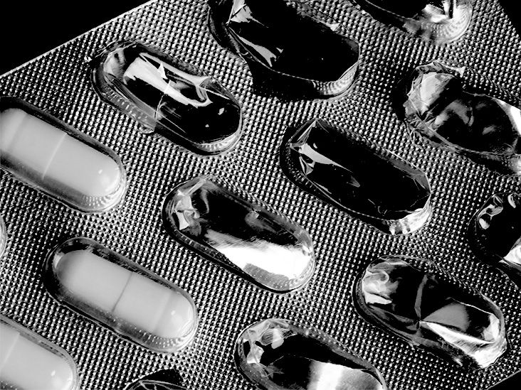 Antibiotics for asthma Are they safe and do they work?