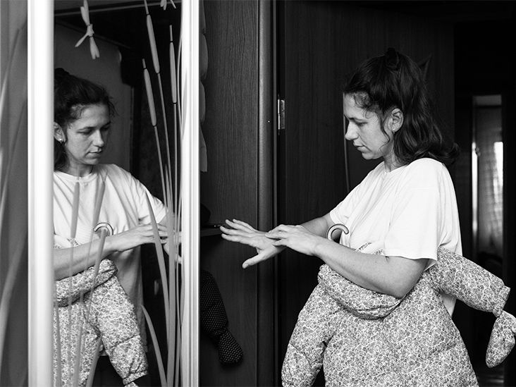 How does eczema impact the immune system?