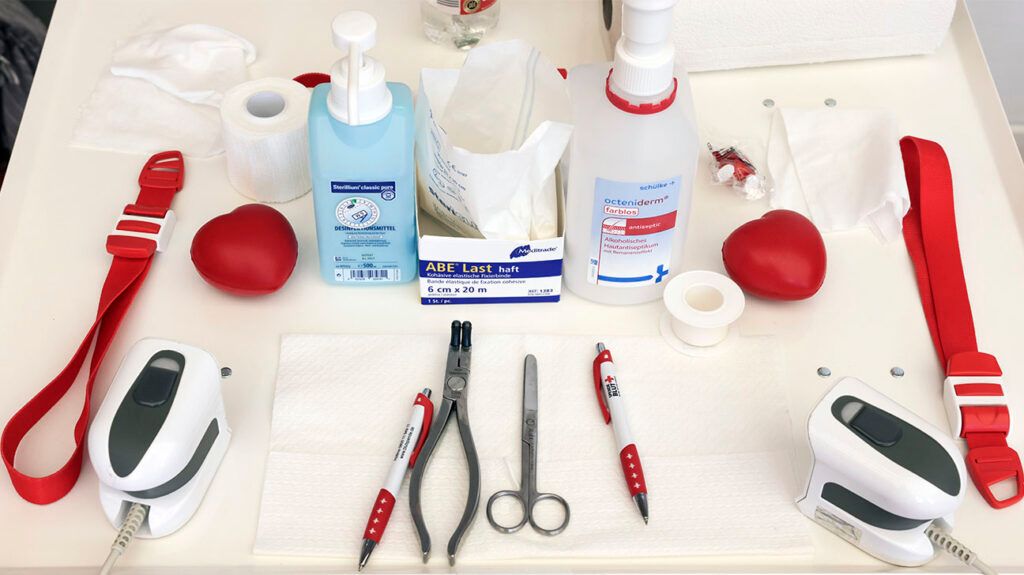 Image of the tools a phlebotomist may use