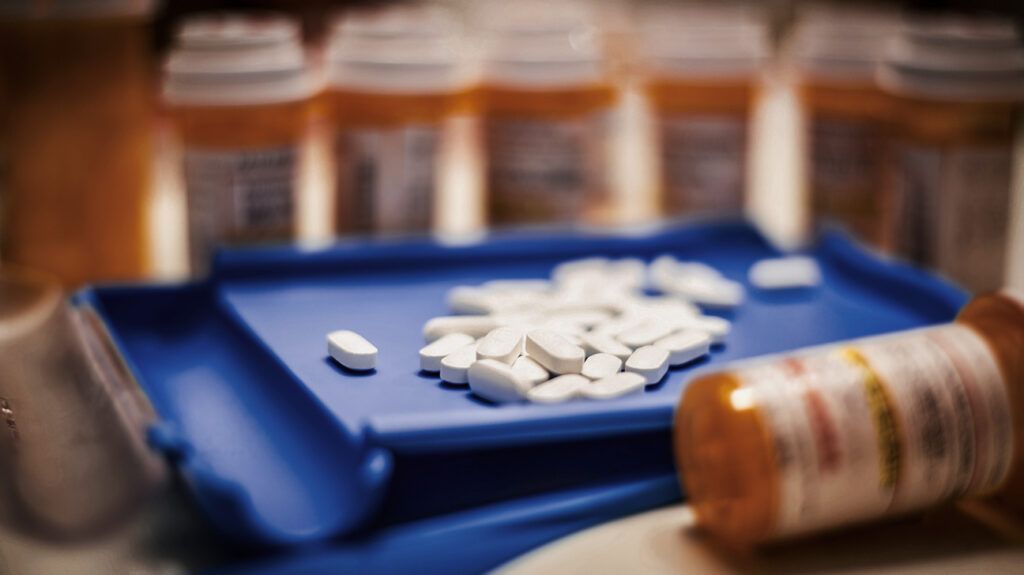 A pile of opioid pills -2.