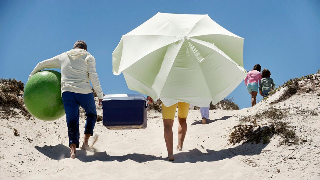 A beach scene to represent heat intolerance and rheumatoid arthritis. -2