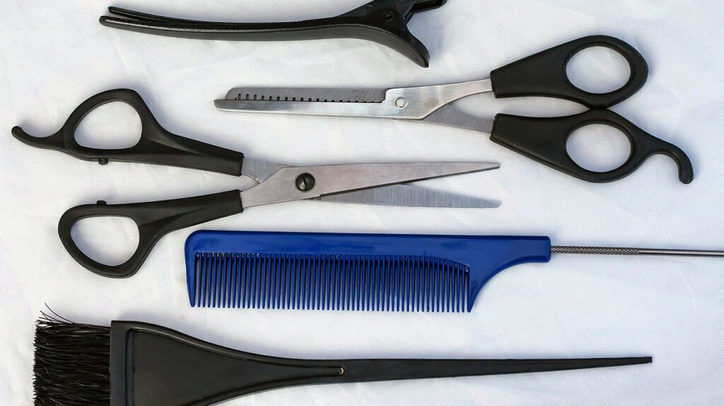 hair cutting utensils