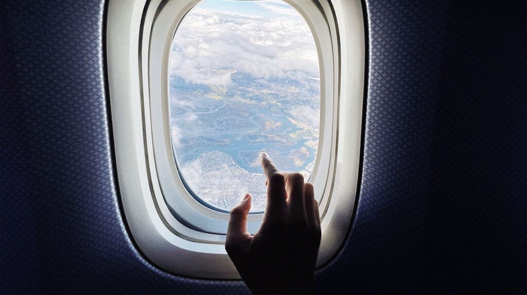 Fear of flying (aviophobia): How to manage it