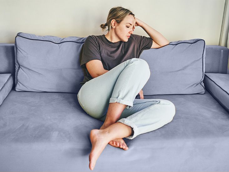What are the early signs of cirrhosis?