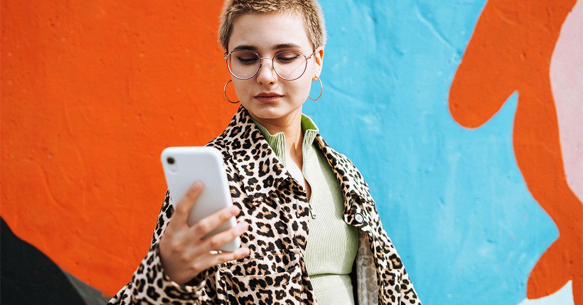 High Texting Texting anxiety: Signs, effects on the brain, and how to manage it