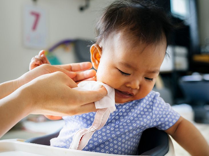 What does teething rash look like? Pictures and treatments