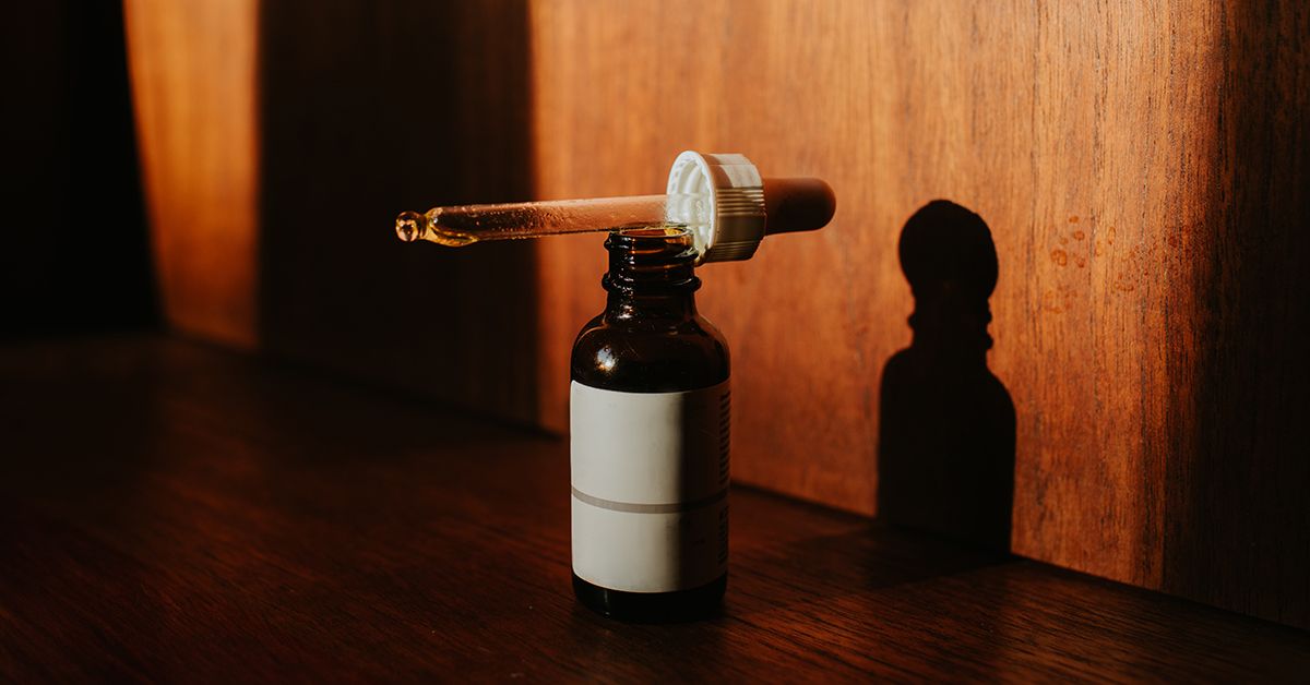 Oregano essential oil: 10 health benefits and how to use it