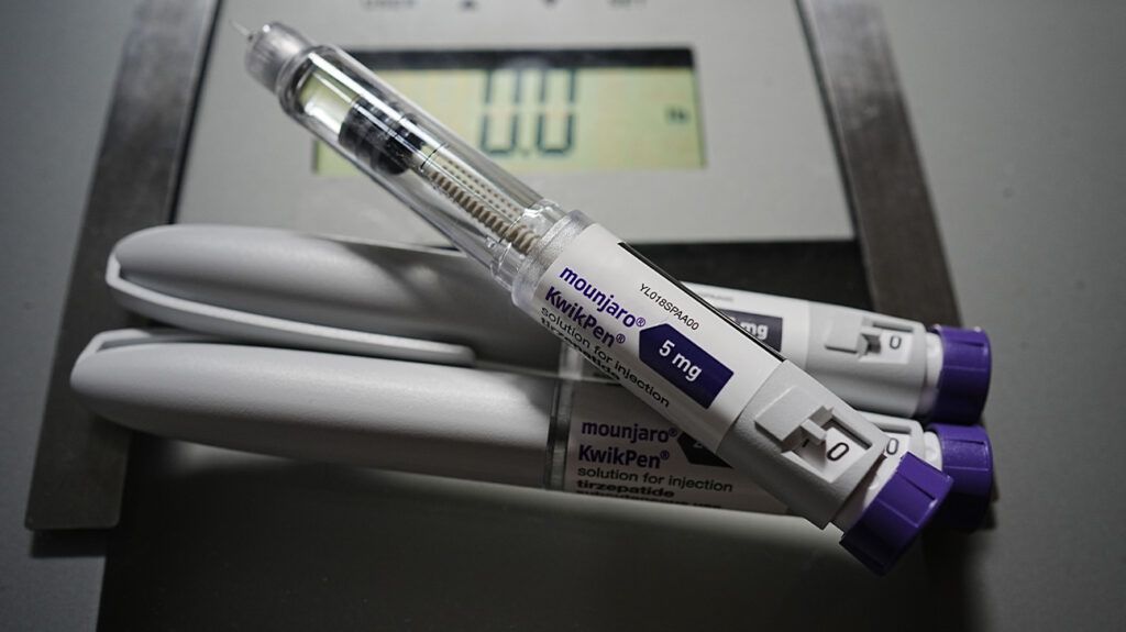 Close up of Mounjaro injection pens 