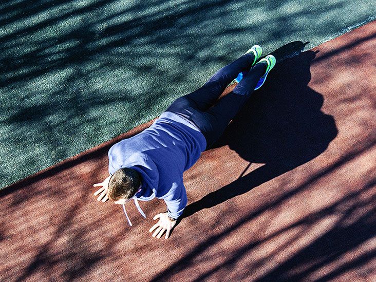 Causes and treatment of puffy male nipples