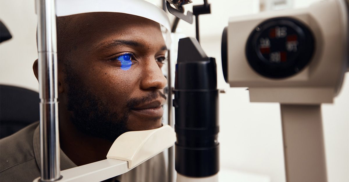 Can the eyes help predict how fast a person and their heart age?