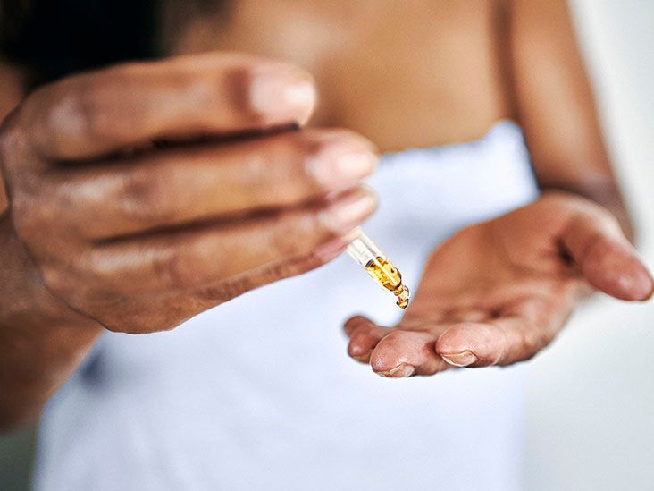 What to know about causes of a pimple on the finger and how to treat it