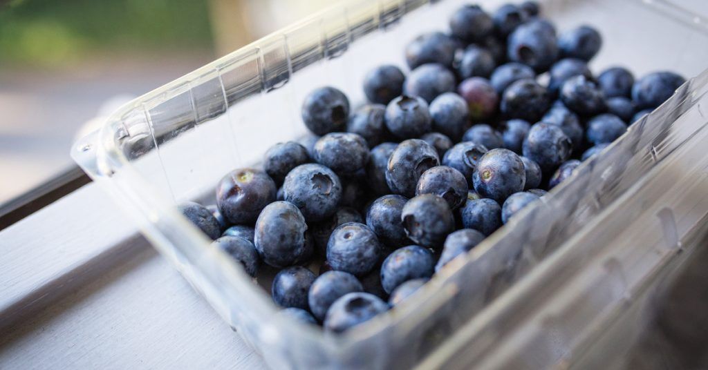 tub of blueberries