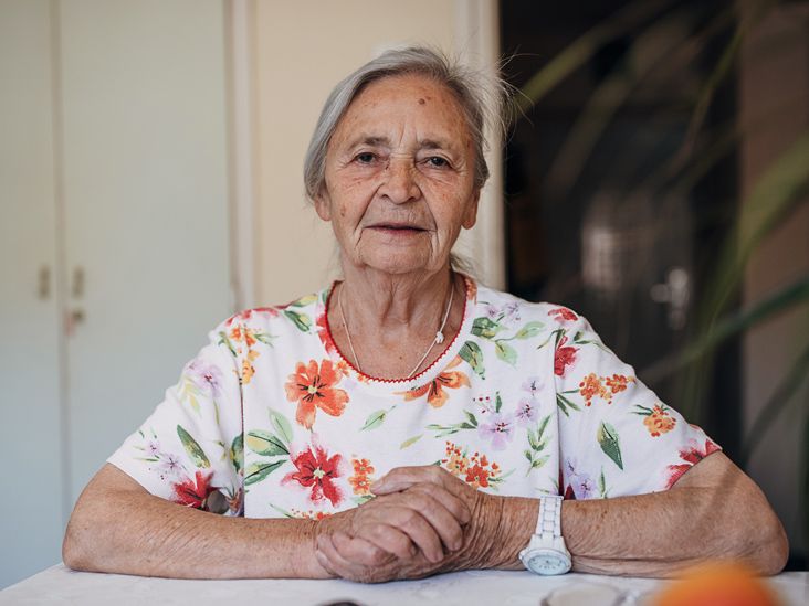 Shingles vaccine linked to lower dementia risk among older adults in nursing care