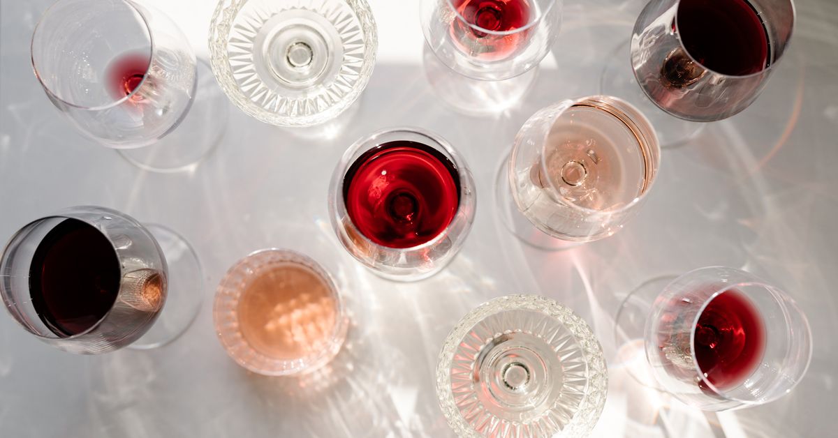 How alcohol may lead to cancer, brain damage, early death: Latest evidence How alcohol may lead to cancer, brain damage, early death: Latest evidence