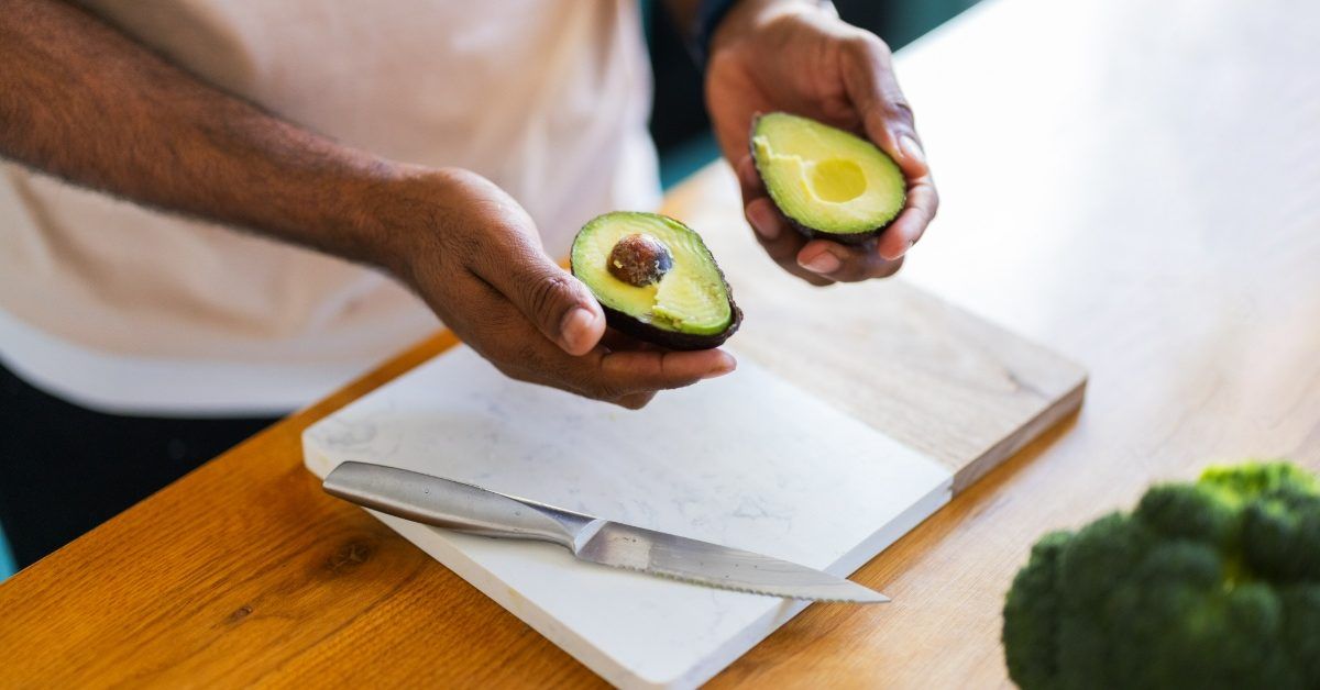 Eating an avocado a day may lower cholesterol in adults with obesity Eating an avocado a day may lower cholesterol in adults with obesity