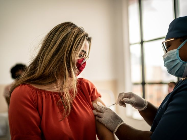 Experts clarify flu, COVID, RSV vaccine guidance: What to know