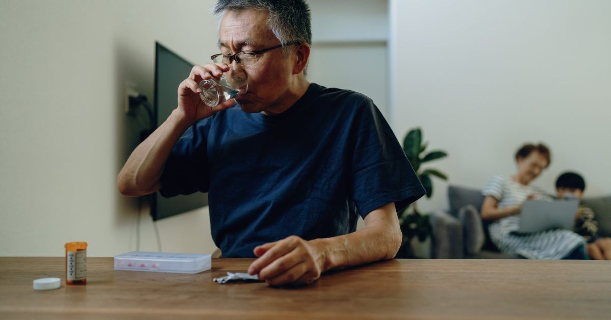 Glaucoma: Common cholesterol-lowering drug may lower risk