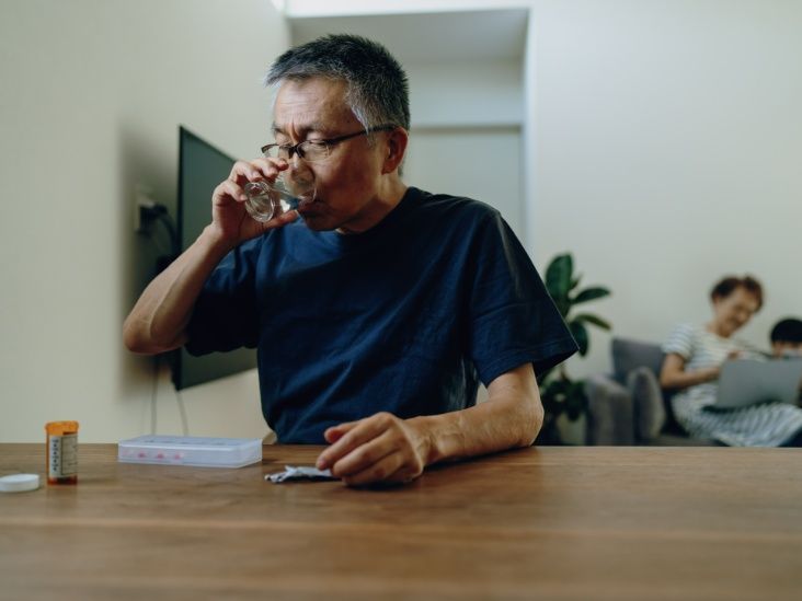 Glaucoma: Common cholesterol-lowering drug may lower risk