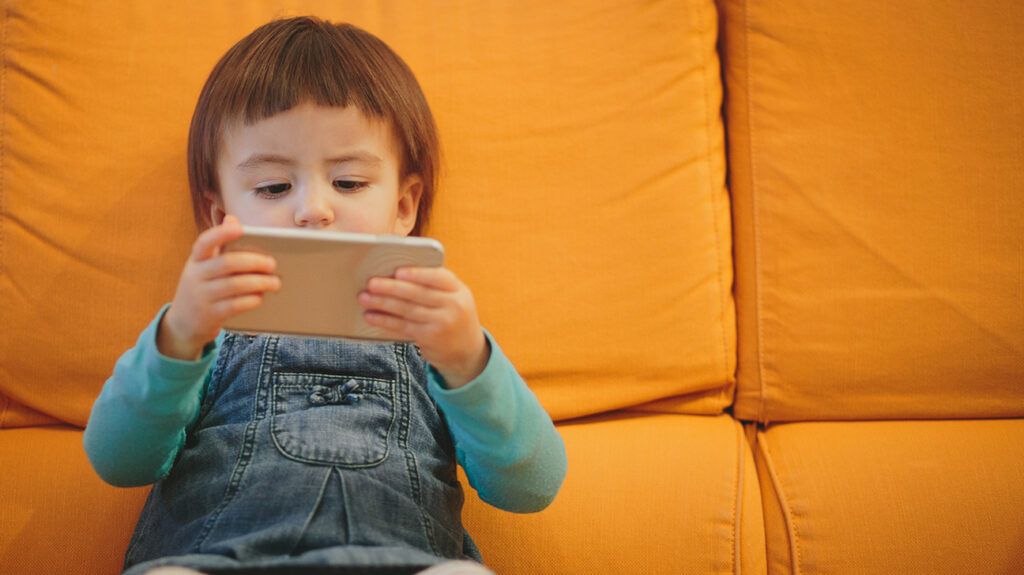 How Smartphones Affect Child Development