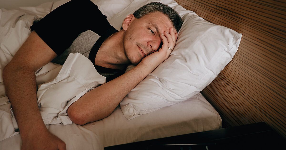 Headache keeping you awake? 5 tips to help you sleep - Loving Life