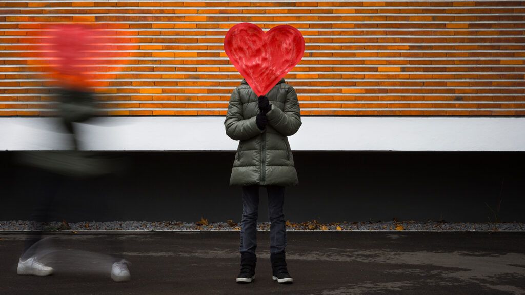 How Do You Mend a Broken Heart? 5 Tips to Help You Move On