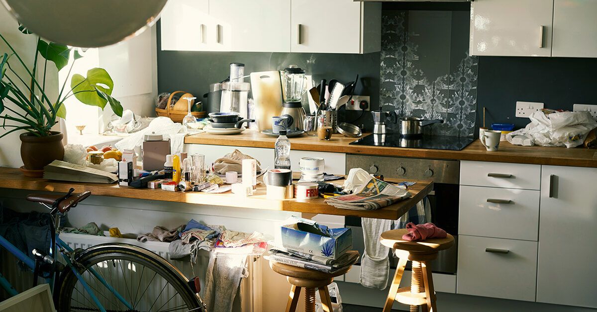 How to Organize Any Heavily Cluttered Room in Your Home