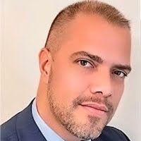 Dr. Alberto Augsten