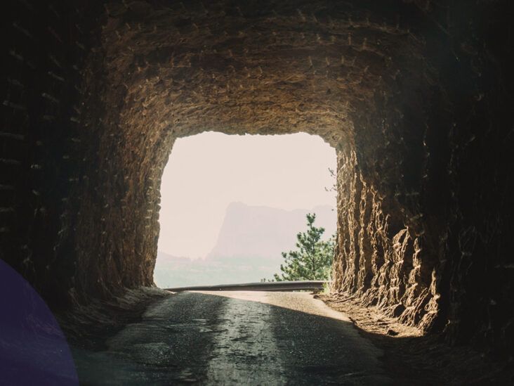 Vùng Kín Ra Chất Nhầy Màu Nâu