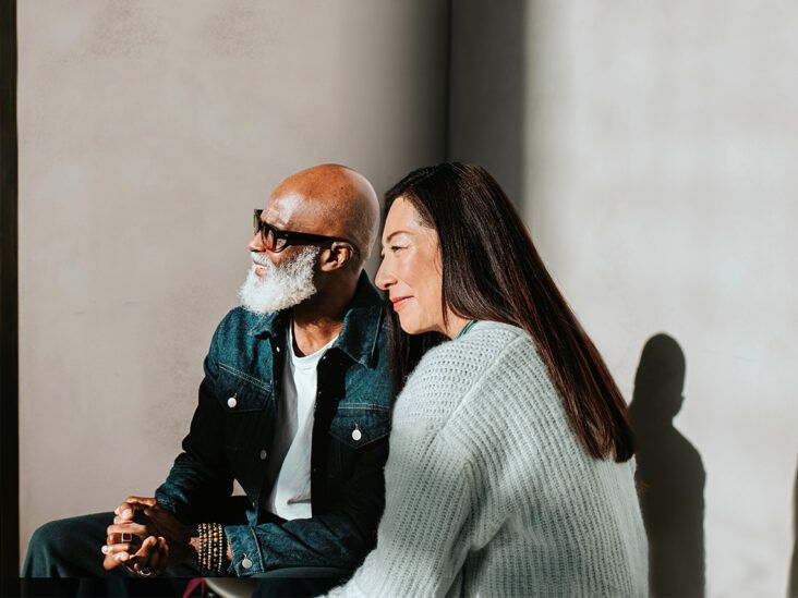 How Migraine Can Affect Your Romantic Relationship, Plus 9 Tips to Make It Work
