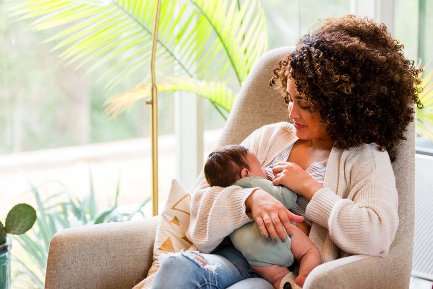 Must-Have Products to Simplify Breastfeeding and Pumping